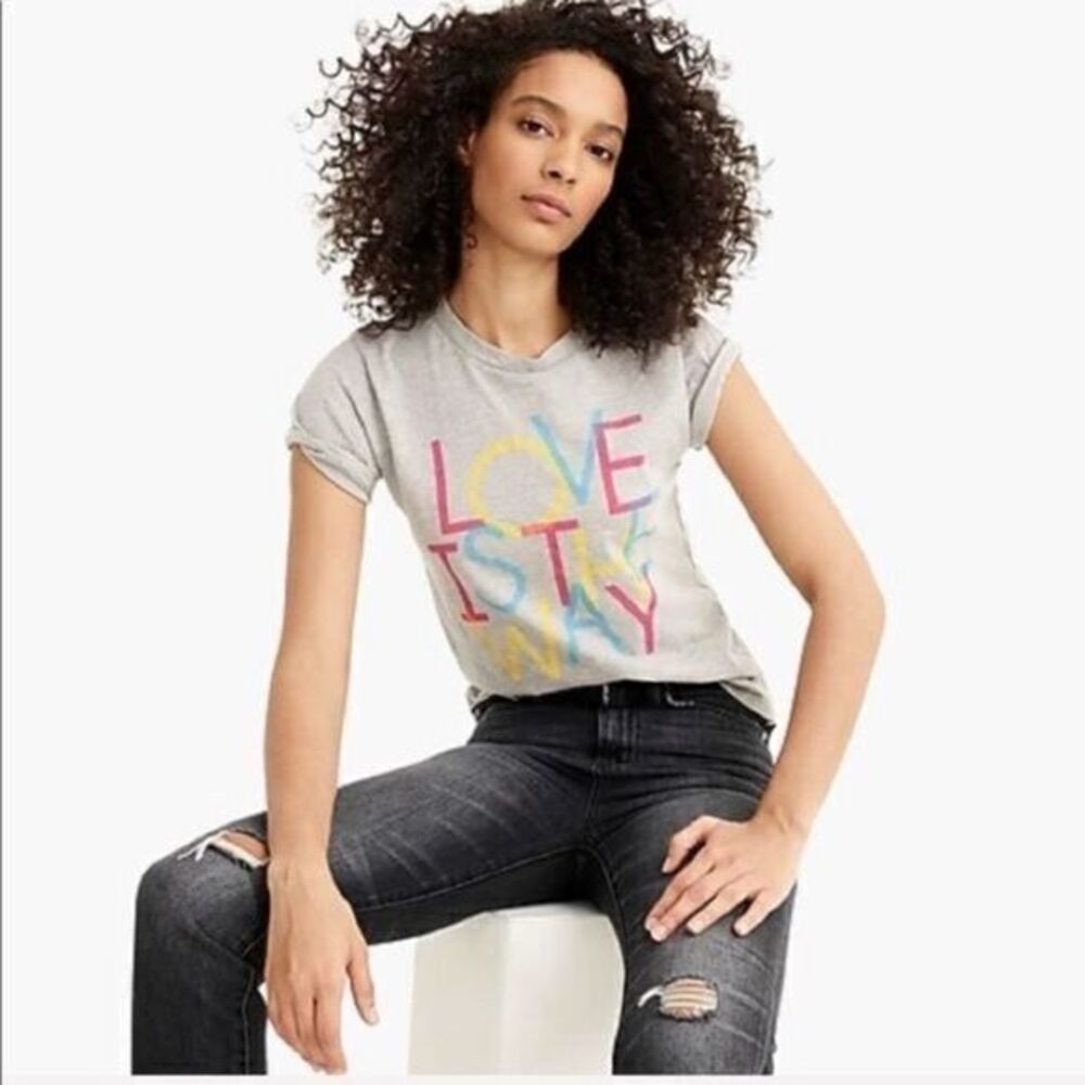 J.CREW x HUMAN RIGHTS NWT Campaign "Love is the way" T-shirt SMALL
